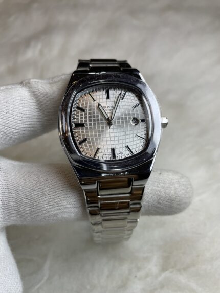 Patek Philippe Rounded Eight